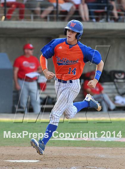 Thumbnail 1 in East Surry vs Whiteville (NCHSAA 1A Final - Game 3) photogallery.
