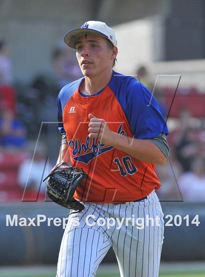Thumbnail 2 in East Surry vs Whiteville (NCHSAA 1A Final - Game 3) photogallery.