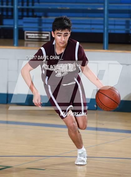 Thumbnail 2 in Claremont vs. San Marino (Baldwin Park Tournament) photogallery.