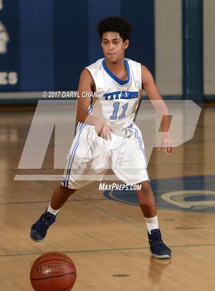 Thumbnail 1 in Claremont vs. San Marino (Baldwin Park Tournament) photogallery.
