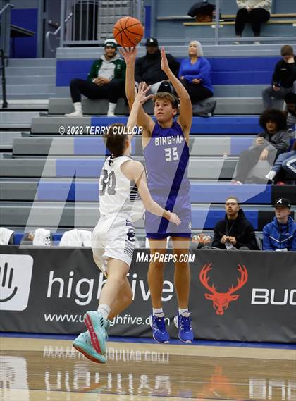 Thumbnail 1 in Corner Canyon vs. Bingham (5 For The Fight Hoopfest) photogallery.