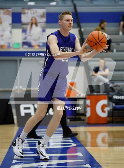 Thumbnail 2 in Corner Canyon vs. Bingham (5 For The Fight Hoopfest) photogallery.