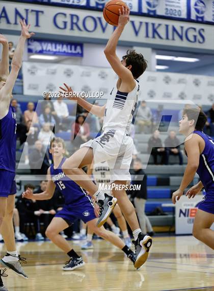 Thumbnail 2 in Corner Canyon vs. Bingham (5 For The Fight Hoopfest) photogallery.