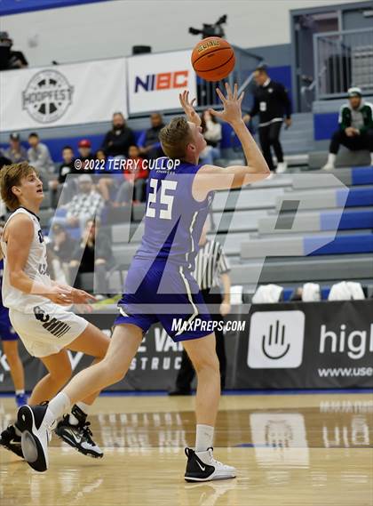 Thumbnail 2 in Corner Canyon vs. Bingham (5 For The Fight Hoopfest) photogallery.