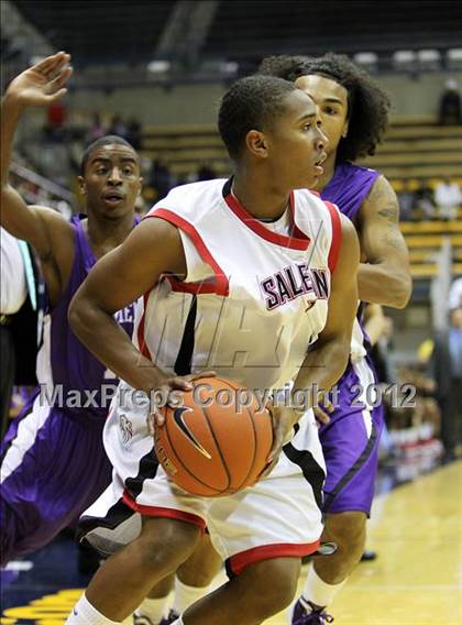Thumbnail 1 in Salesian vs. Sacramento (Martin Luther King Classic) photogallery.