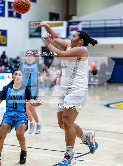 Thumbnail 2 in Grants Pass vs. South Salem (Capitol City Classic) photogallery.