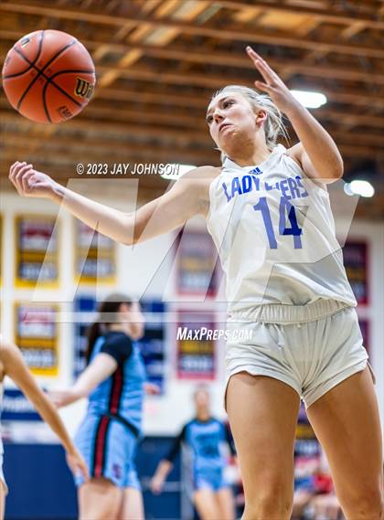Thumbnail 2 in Grants Pass vs. South Salem (Capitol City Classic) photogallery.