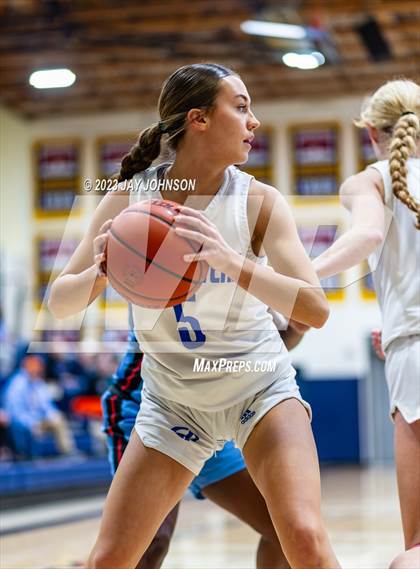 Thumbnail 3 in Grants Pass vs. South Salem (Capitol City Classic) photogallery.