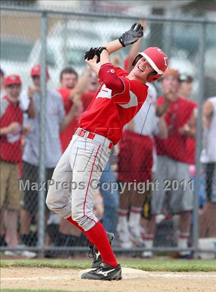 Thumbnail 1 in Chenango Valley vs. Saratoga Central Catholic (NYSPHSAA Class B Semifinal) photogallery.
