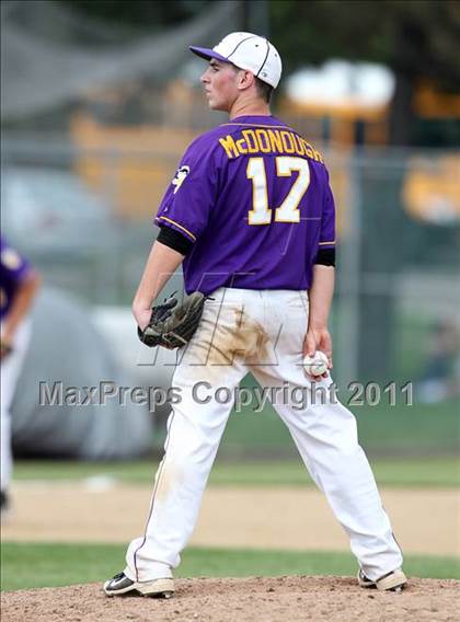 Thumbnail 3 in Chenango Valley vs. Saratoga Central Catholic (NYSPHSAA Class B Semifinal) photogallery.