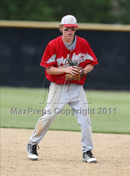Thumbnail 2 in Chenango Valley vs. Saratoga Central Catholic (NYSPHSAA Class B Semifinal) photogallery.