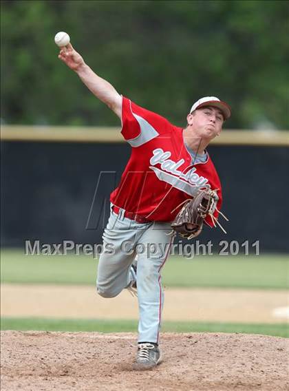 Thumbnail 1 in Chenango Valley vs. Saratoga Central Catholic (NYSPHSAA Class B Semifinal) photogallery.