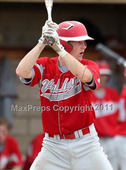 Thumbnail 3 in Chenango Valley vs. Saratoga Central Catholic (NYSPHSAA Class B Semifinal) photogallery.