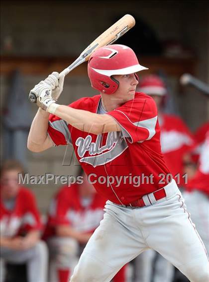 Thumbnail 3 in Chenango Valley vs. Saratoga Central Catholic (NYSPHSAA Class B Semifinal) photogallery.