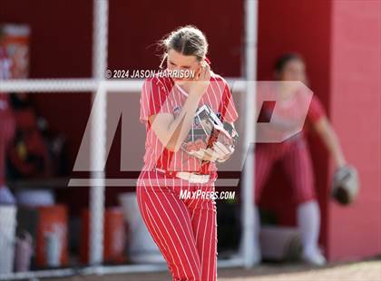Thumbnail 1 in Nocona @ Muenster photogallery.