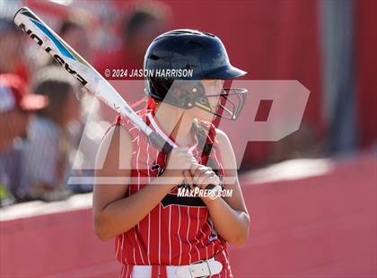 Thumbnail 1 in Nocona @ Muenster photogallery.