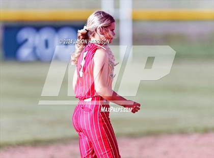 Thumbnail 1 in Nocona @ Muenster photogallery.