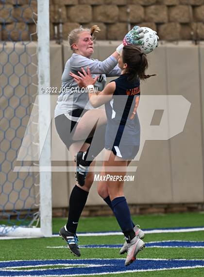 Thumbnail 3 in Grapevine vs Wakeland [Justin] (UIL 5A Girls Soccer State Final) photogallery.