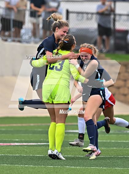 Thumbnail 3 in Grapevine vs Wakeland [Justin] (UIL 5A Girls Soccer State Final) photogallery.