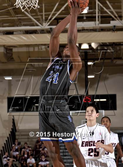 Thumbnail 2 in Dawson vs. Desert Pines (MaxPreps Holiday Classic) photogallery.