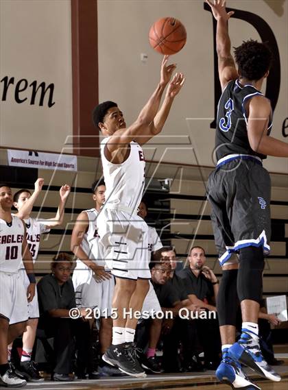 Thumbnail 1 in Dawson vs. Desert Pines (MaxPreps Holiday Classic) photogallery.