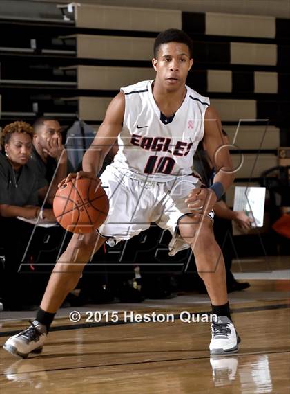 Thumbnail 2 in Dawson vs. Desert Pines (MaxPreps Holiday Classic) photogallery.