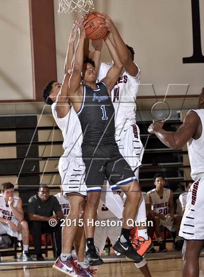 Thumbnail 3 in Dawson vs. Desert Pines (MaxPreps Holiday Classic) photogallery.