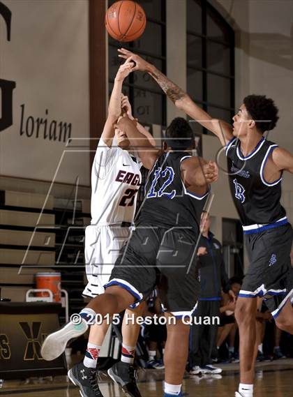 Thumbnail 3 in Dawson vs. Desert Pines (MaxPreps Holiday Classic) photogallery.