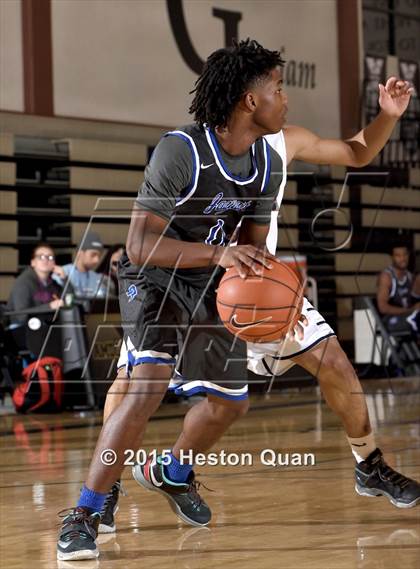 Thumbnail 2 in Dawson vs. Desert Pines (MaxPreps Holiday Classic) photogallery.