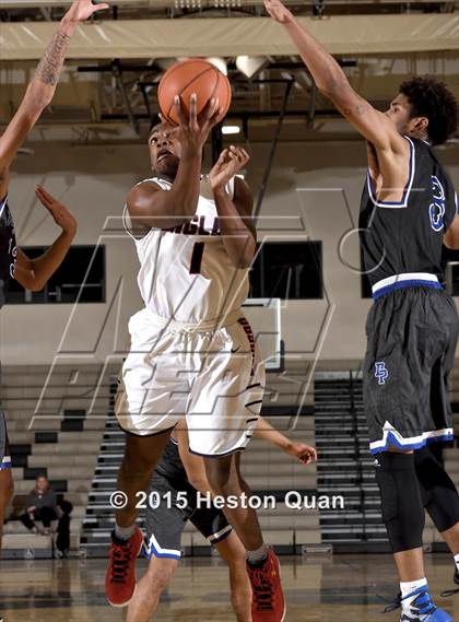 Thumbnail 2 in Dawson vs. Desert Pines (MaxPreps Holiday Classic) photogallery.