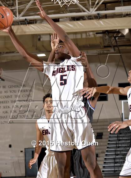 Thumbnail 2 in Dawson vs. Desert Pines (MaxPreps Holiday Classic) photogallery.