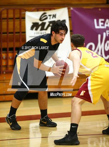 Thumbnail 2 in Foothill @ Esperanza photogallery.
