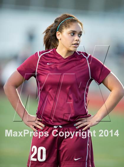 Thumbnail 3 in Del Oro vs. McClatchy photogallery.