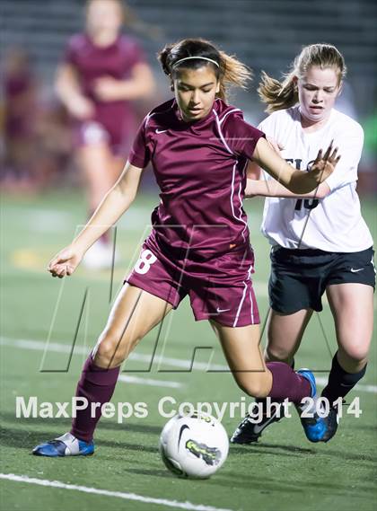 Thumbnail 2 in Del Oro vs. McClatchy photogallery.