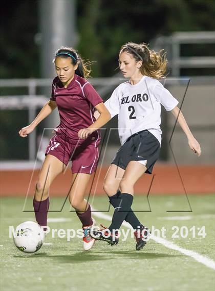 Thumbnail 2 in Del Oro vs. McClatchy photogallery.