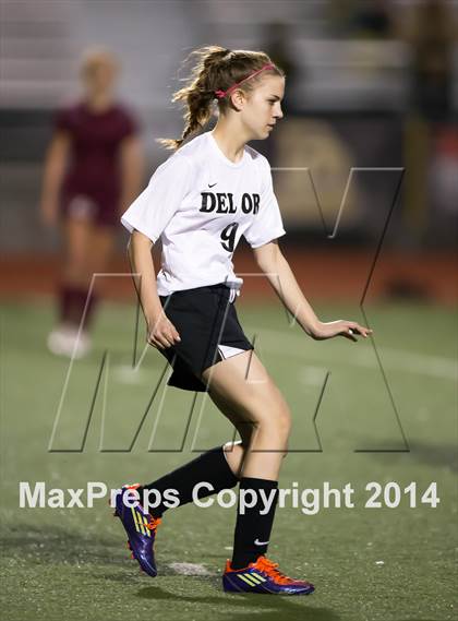 Thumbnail 3 in Del Oro vs. McClatchy photogallery.