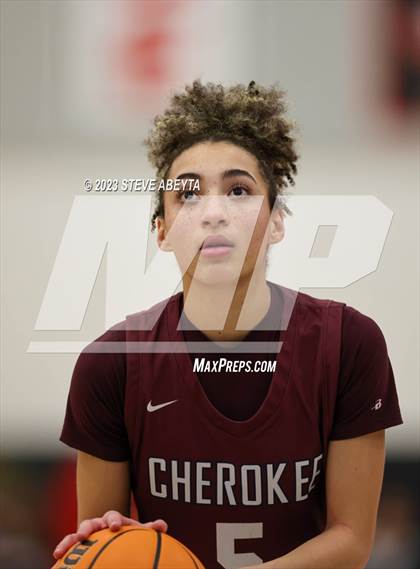 Thumbnail 3 in Cherokee Trail @ Eaglecrest photogallery.