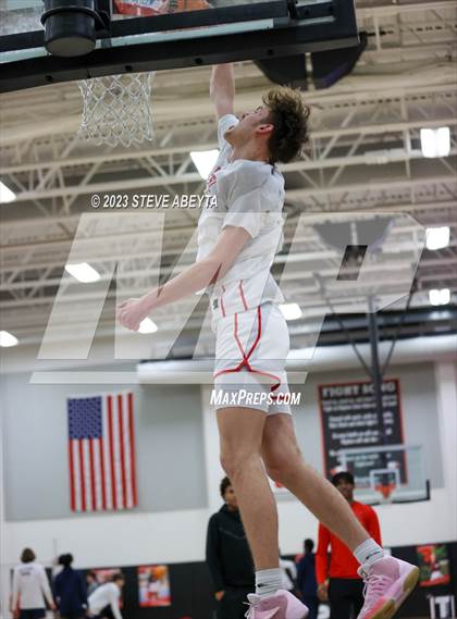 Thumbnail 1 in Cherokee Trail @ Eaglecrest photogallery.