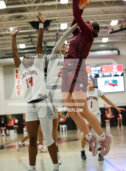 Thumbnail 3 in Cherokee Trail @ Eaglecrest photogallery.