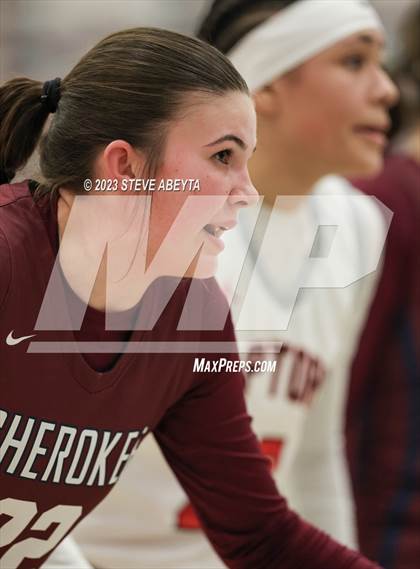 Thumbnail 1 in Cherokee Trail @ Eaglecrest photogallery.