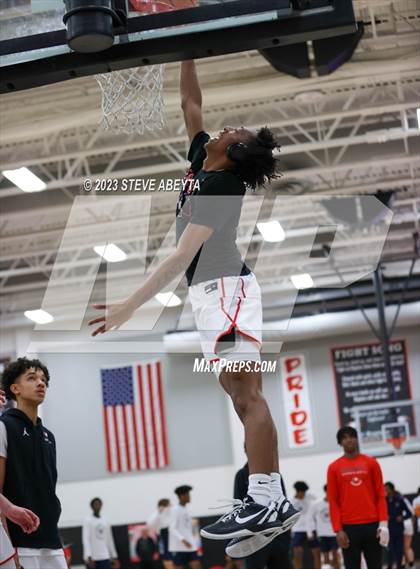Thumbnail 2 in Cherokee Trail @ Eaglecrest photogallery.