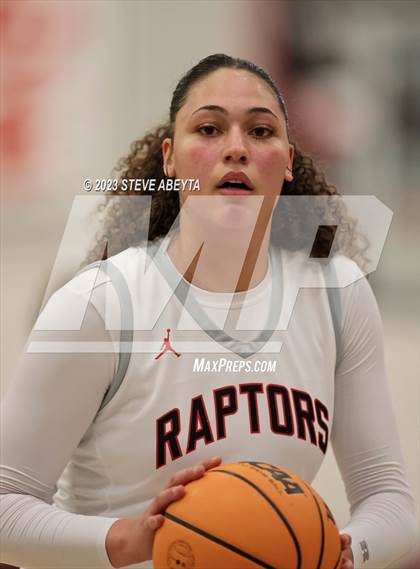 Thumbnail 1 in Cherokee Trail @ Eaglecrest photogallery.