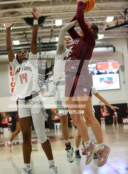 Thumbnail 2 in Cherokee Trail @ Eaglecrest photogallery.