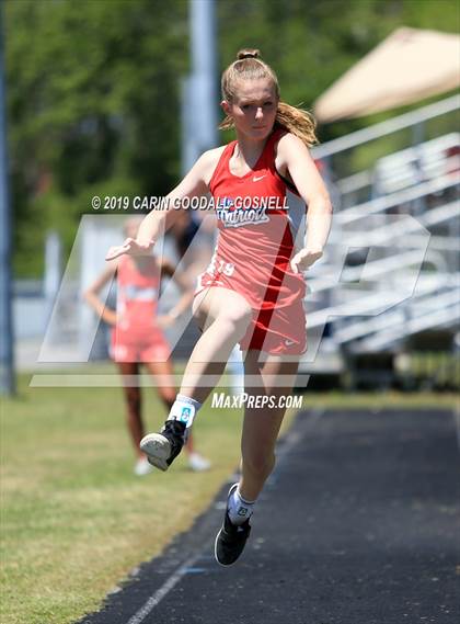 Thumbnail 1 in Coastal 3A Conference Championship (Girls Field Events) photogallery.