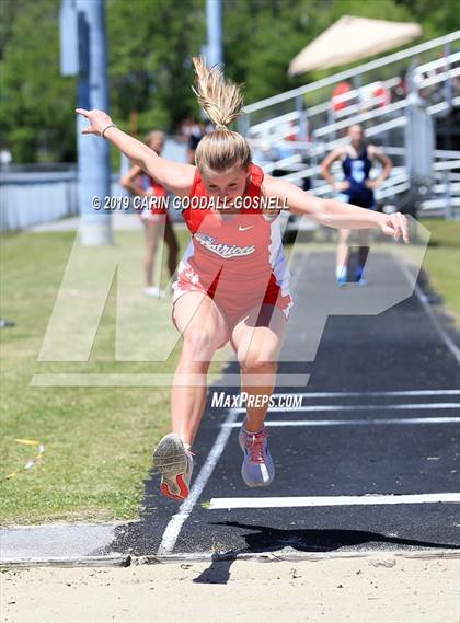 Thumbnail 3 in Coastal 3A Conference Championship (Girls Field Events) photogallery.