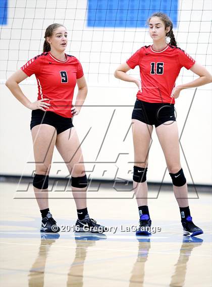 Thumbnail 2 in Heritage vs Coppell photogallery.