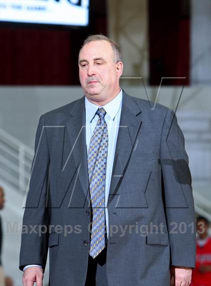 Thumbnail 1 in St. Rita vs Lake Clifton (Spalding Hoophall Classic) photogallery.