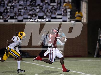 Thumbnail 1 in Warner Robins vs. Valdosta photogallery.