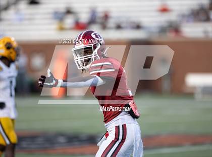 Thumbnail 1 in Warner Robins vs. Valdosta photogallery.