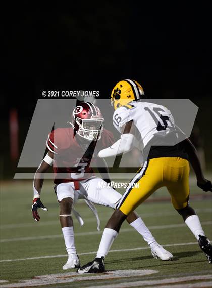 Thumbnail 1 in Warner Robins vs. Valdosta photogallery.